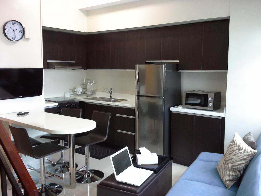 Appartement Eton Parkview à Makati City Extérieur photo
