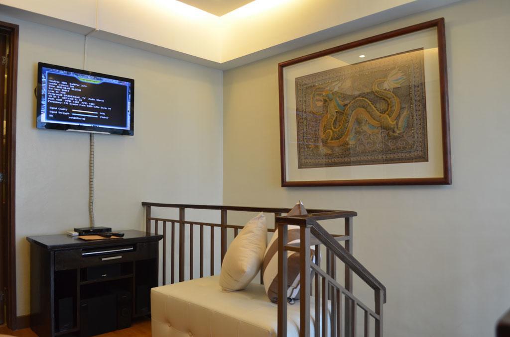 Appartement Eton Parkview à Makati City Extérieur photo