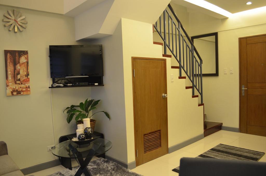 Appartement Eton Parkview à Makati City Extérieur photo
